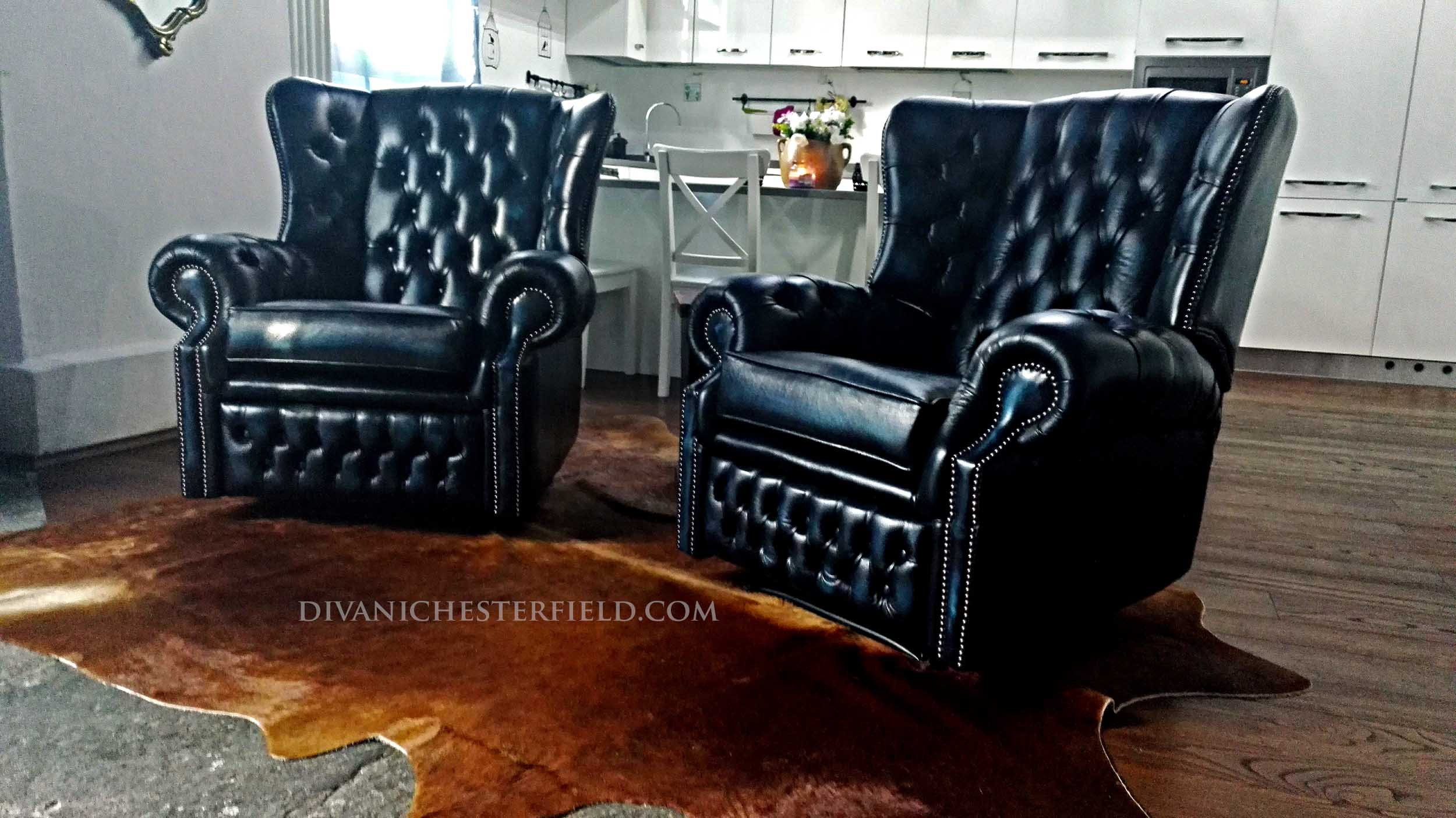 poltrona chesterfield reclinabile pelle blu
