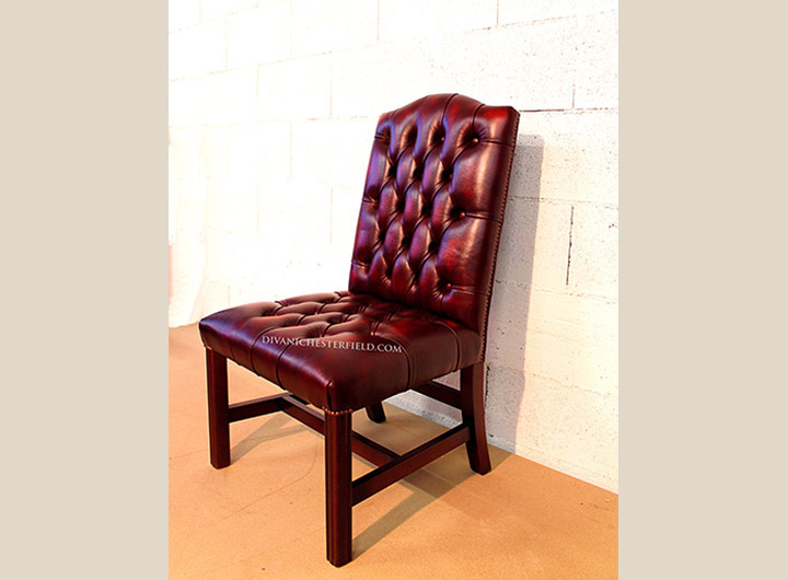 sedia chesterfield in pelle ufficio
